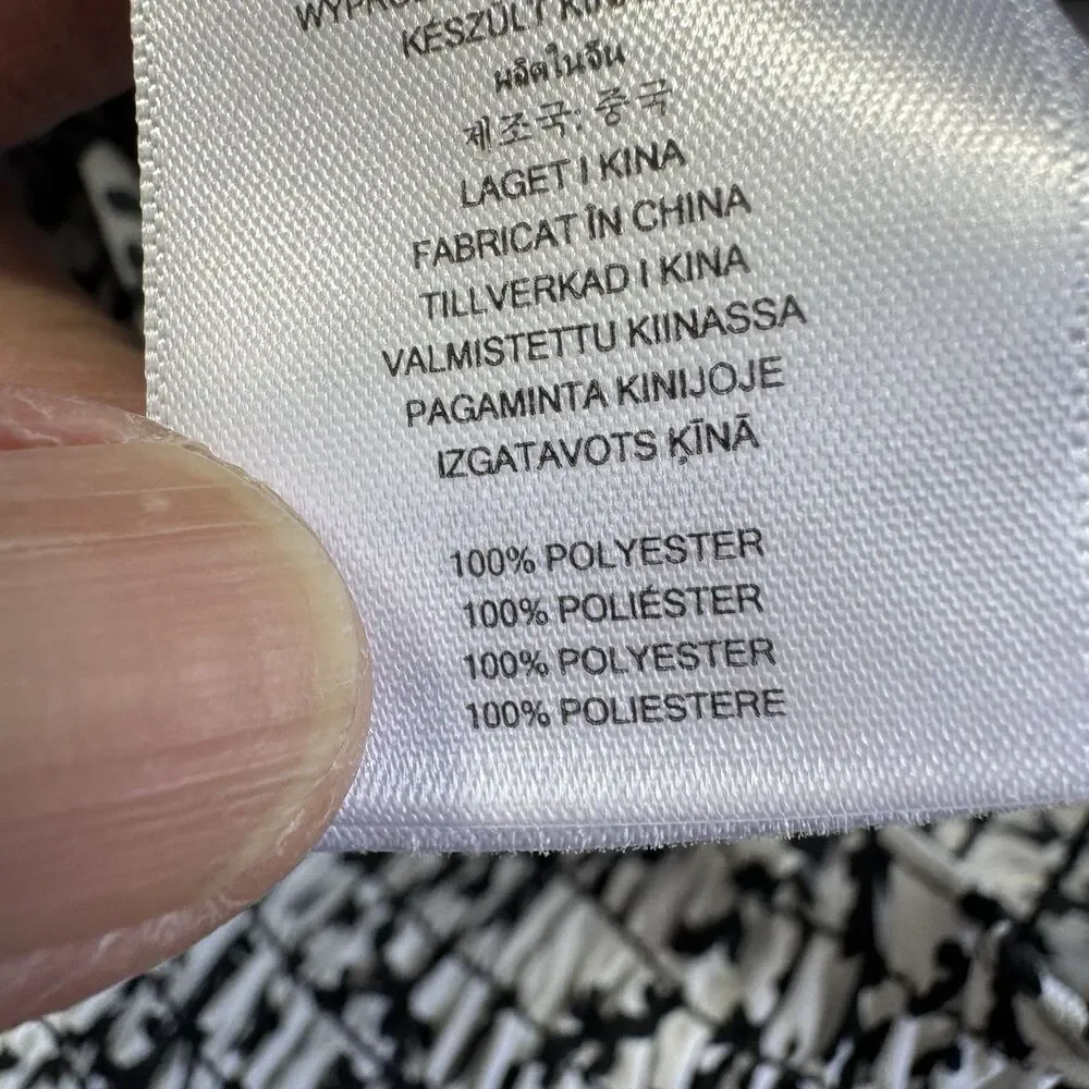 MICHAEL Michael Kors Black and White Leaf Print Smocked Waist Blouse, S/P
